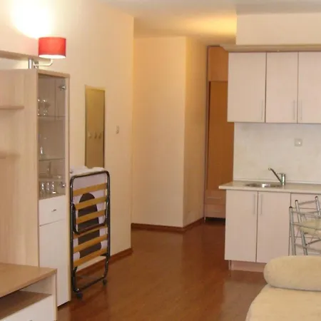 Admiral Apartman Aranyhomok