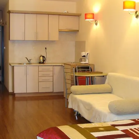 Admiral Apartament *