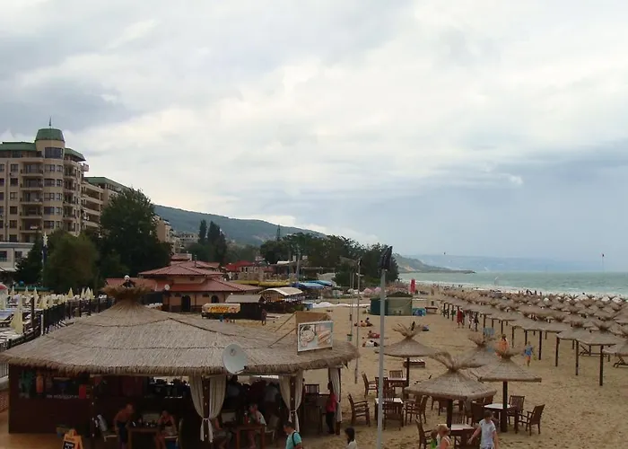 Апартаменты Admiral